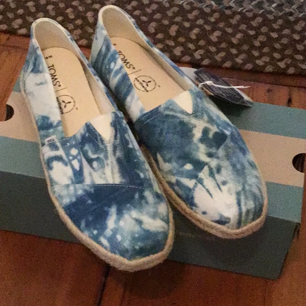 Toms Plant dyed indigo alpargata rope
